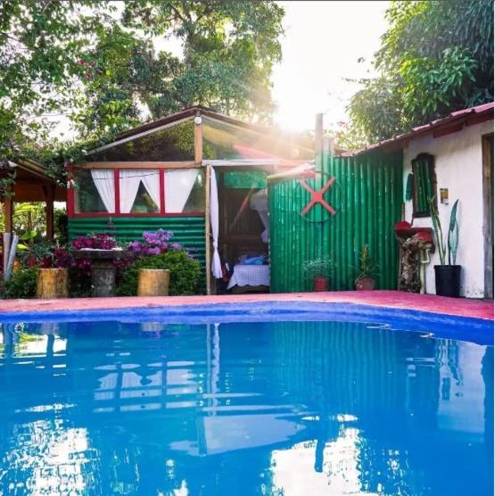 Villa Sonia Eco-Hostel Gigante Luaran gambar