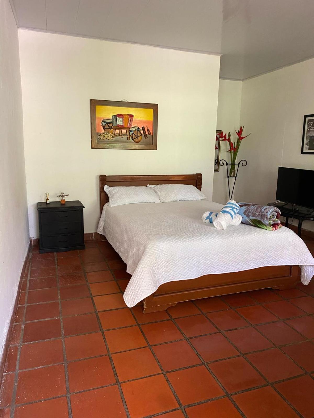 Villa Sonia Eco-Hostel Gigante Luaran gambar